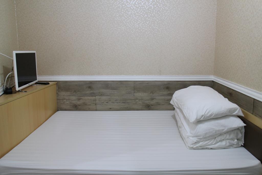 Orchid Inn Гонконг Экстерьер фото
